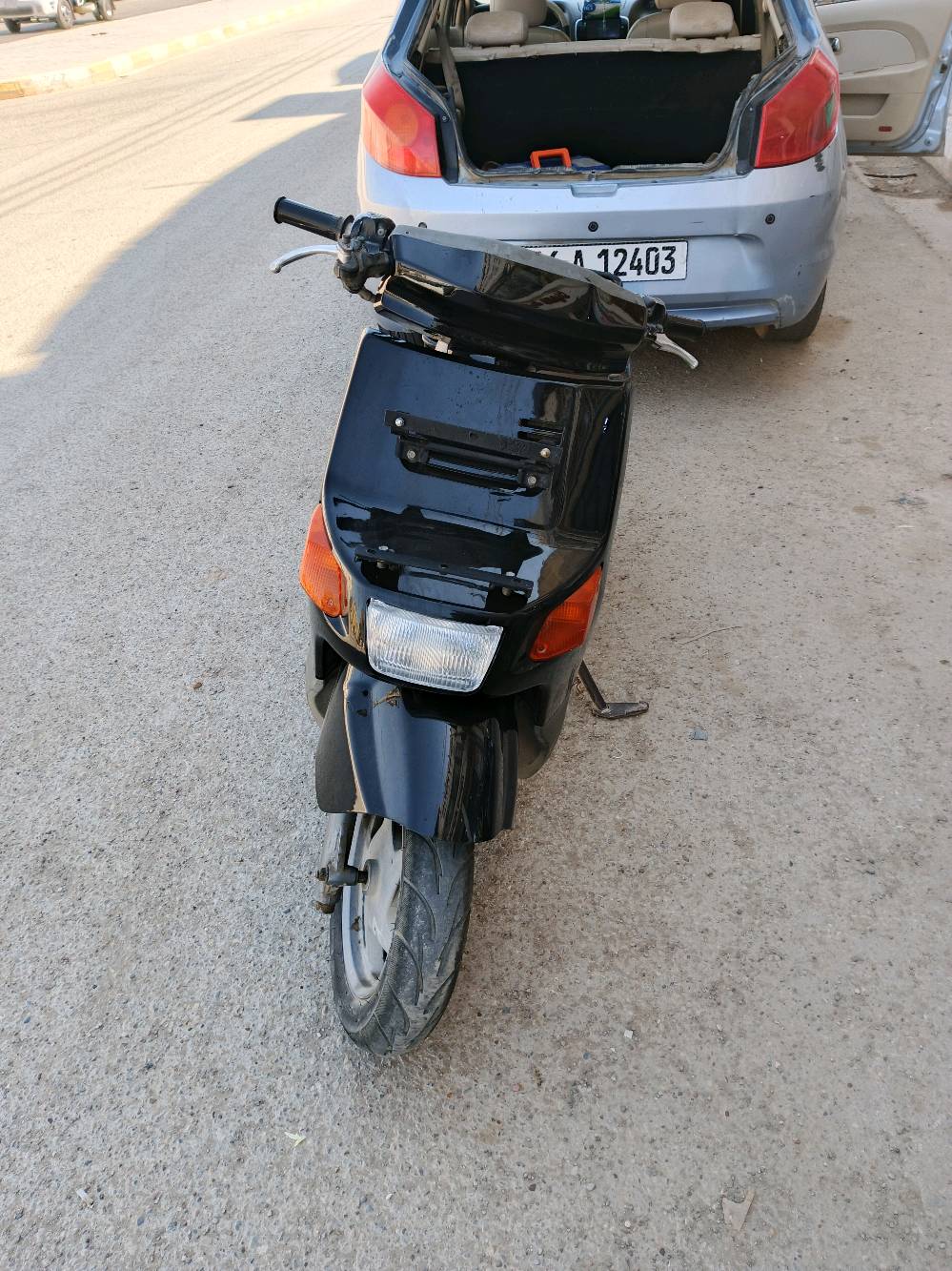 دراجه بيكم حلوه وغراض كلها جديده كفرات وكلش نظيفه سعر 250 الف
كوت داموك  