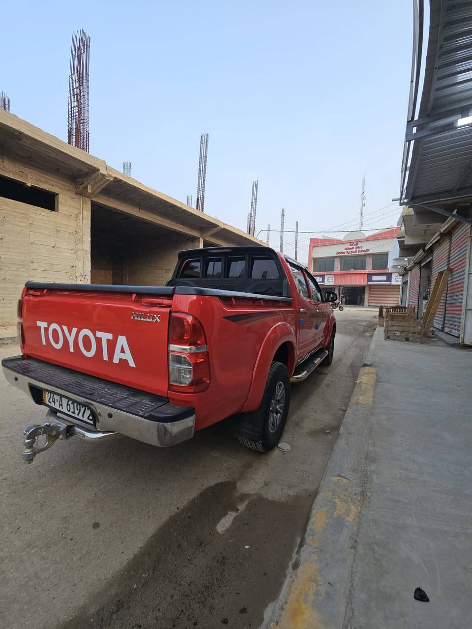 السلام عليكم ورحمة الله وبركاته 
للبيع تويوتا فورويل موديل ١٥ كير عادي رقم دهوك جديد مكفوله كفاله فول مواصفات شركة الصباح كويتي بطل ثلاجه كامرات أمامي خلفي عنوان واسط الزبيديه 
***********
***********
