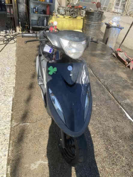 سلام عليكم
ماكس عدله للبيع كفاله عامه مكينه49بلاديه مامفتوحه

دراجه كله ختم واحد95 شلعه معدل شك الكاع 

لانضوح ولا تبخير كهربائيات كله شغاله 

سعر 1.150وبيهه مجال وترهم مراوس حسب القناعه مكاني شهداء البياع ***********
