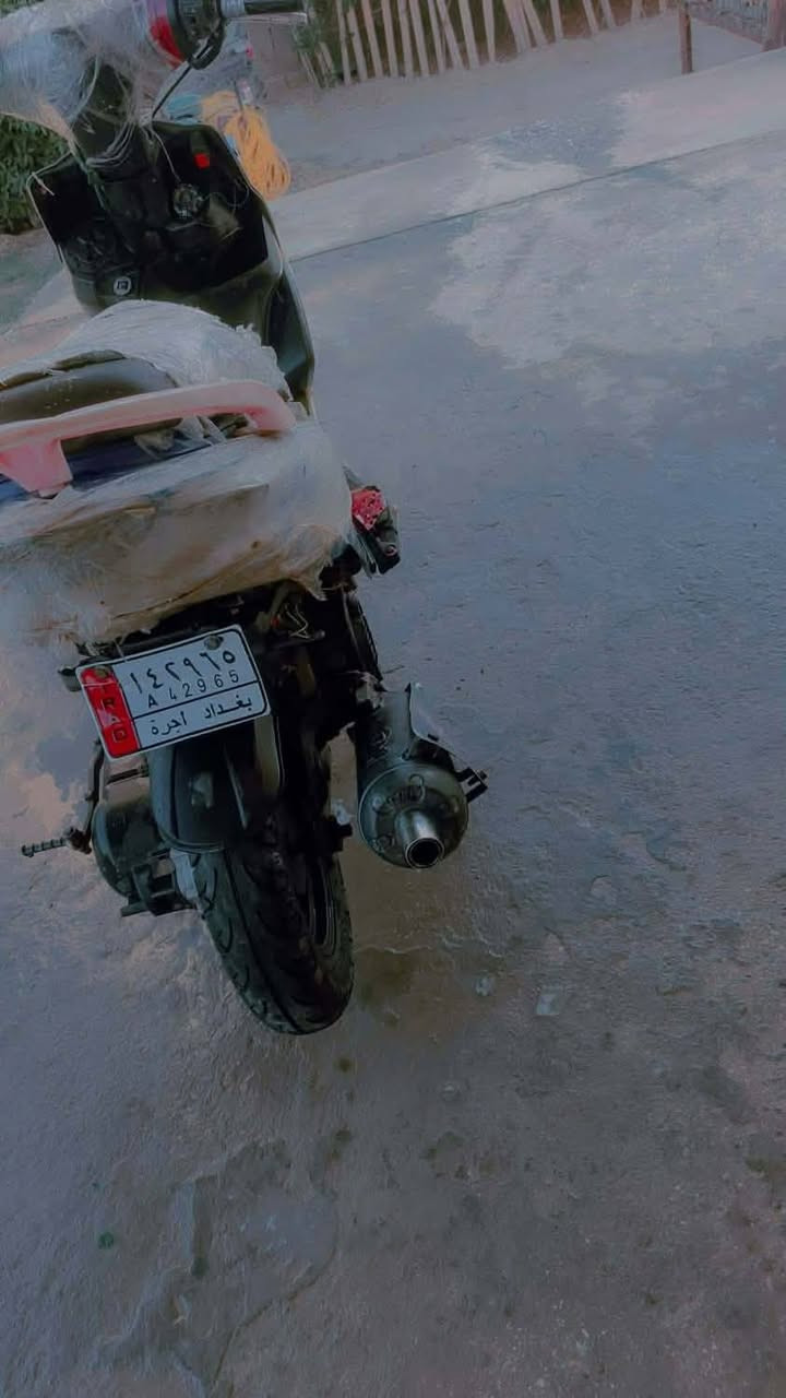 للبيع للبيع ماكس مضلع كوم حديد طافي ب115وبيه مجال للملاحضه شادله غراض كله جديد ليريده بس خل يكلي راسلني خاص  او يتصل ***********مكاني بابل ناحيه الأمام مستعجل على بيعته
