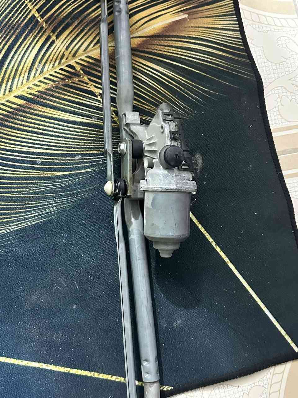 ابطانيه خلفيه باب جارجر جديده 23 
يده لون زيتوني والغراض الباقيه كبال عينكم قيم وأخذ 
*********** مكاني اسكندريه
