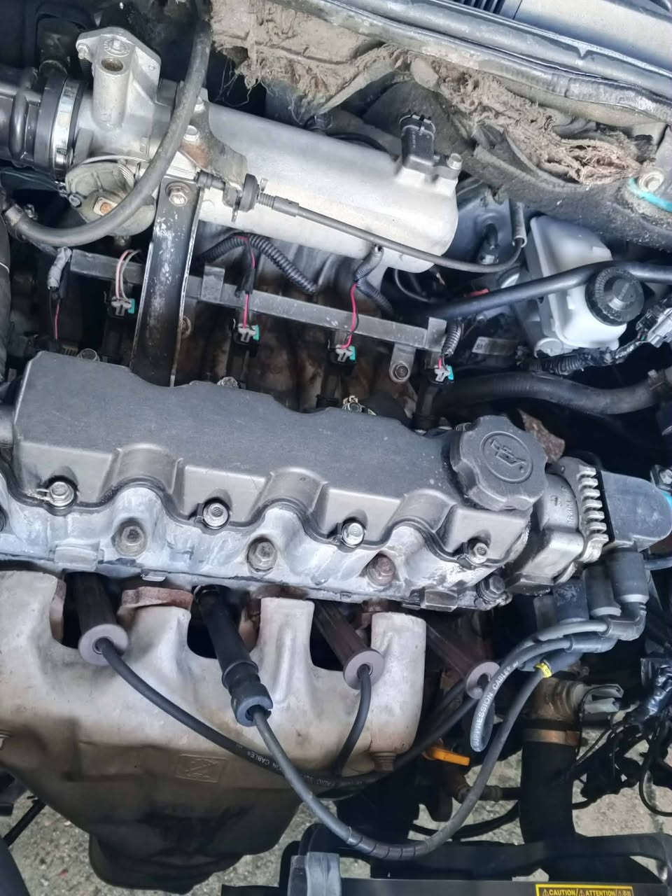 إعادة النشر بسبب الوعود الكاذبه سيارة افيو  للبيع موديل 2006  محرك استره 
سياره نضيفه كير ومحرك  شرط 
طخم تايرات جديد 
حداديه 80 بالميه
السياره باسمي سنويه لحد 2030
بيها كابون بانزين  وبيها تليقطات ابيع حزام  وشرط التحويل
مكان السياره موصل حي عدن
 السعر45 وبيها مجال وللاستفسار اكثر اتصل *********** واتساب واتصال
