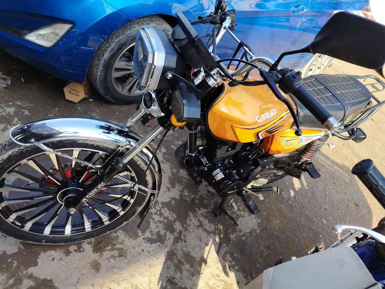 السلام عليكم دراجة سونك موديل 2025  محرك 200سيسي سلف تشغيل بصمه تحكم عن بعد
دراجة نضيفه  دشبول نص 📱يشتغل طافي 
اوراق بغداد
عنوان واسط العزيزية 
***********
