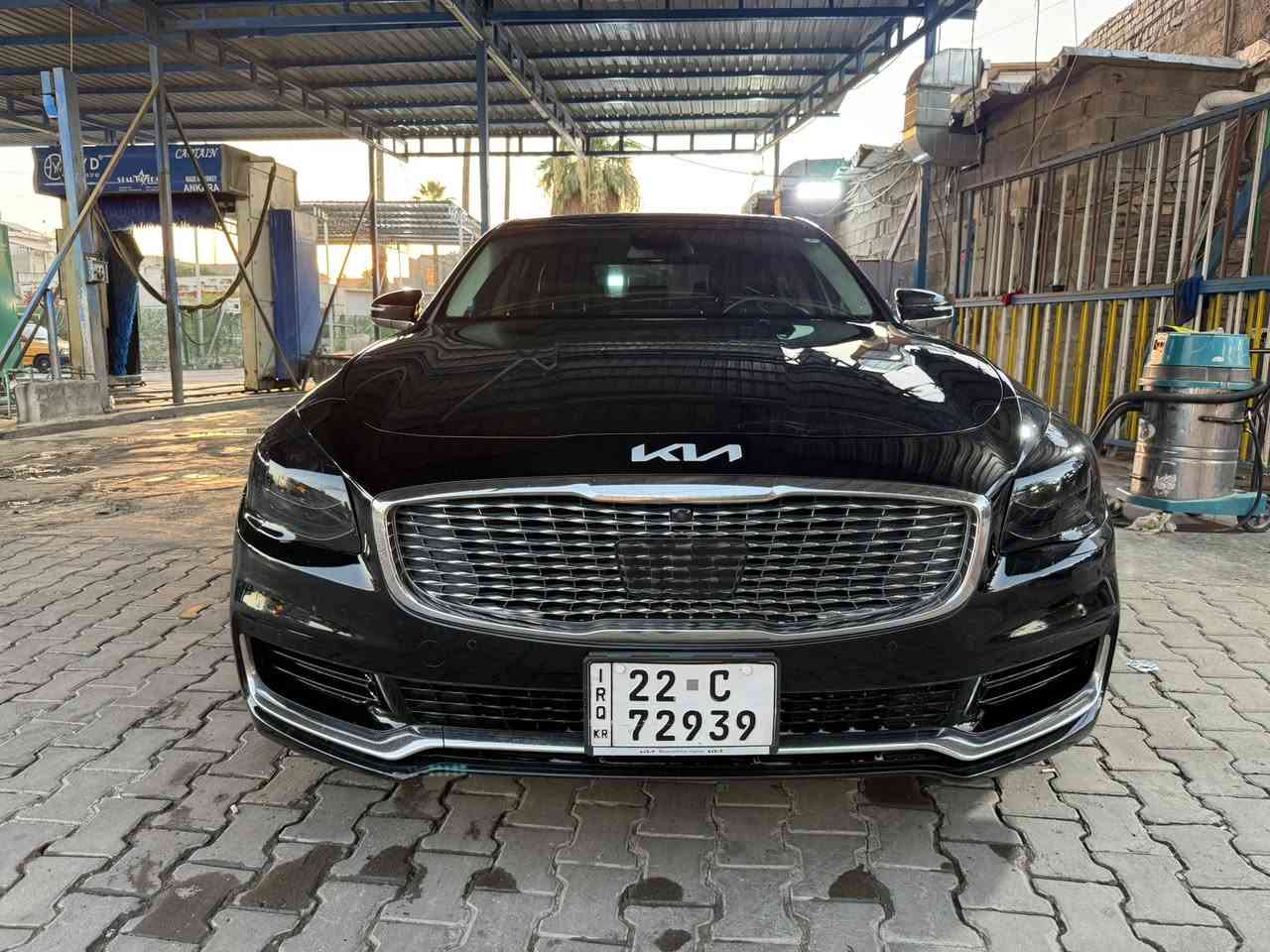 🏁 للبيع:كيا K900 ليمتد (أعلى مواصفات بالشركة)
🏁لأصحاب الذوق الرفيع والبحث عن الفخامة المطلقة، 

كيا K9 موديل 2021 ، وارد كوري، جاهزة (مدفوعة الرفاهية).

المواصفات الفنية:

🔹 فتحة سقف

🔹 داتاشو 

🔹 لدات داخليه عمل من اقوه النوعيات

🔹 المحرك: 6 سلندر، سعة 3500 تيربو  (قوة وهيبة).

✅ أنظمة القيادة: رادار، تحديد مسار، مثبت سرعة، درايف مود، نظام ECO لتوفير الوقود، مانع انزلاق، ومانع انحدار.

✅ الراحة والتحكم: أبواب شفط، بصمات دخول وتشغيل، فرام كهرباء، أوتو هولد.

✅ المقصورة الداخلية: غرفة جلد ملكية، قنصل خلفي ملكي، كراسي كهرباء مع ذواكر، نظام تسخين وتبريد للمقاعد .

✅ التكنولوجيا والروئية: كاميرات 360 درجة، شاشة مع كاميرا رجوع، حساسات أمامية وخلفية، مكيف ديجيتال (أمامي

ي وخلفي + تكمه ) 

موجود العصر فقط الوزيريه مقابل مستشفى السفير

***********
