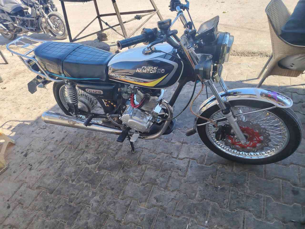 سلام عليكم دراجة لبيع موديل 25 نامي برو محسن فول نضافه سعر ٦٦٠ وبيه مجال *********** مكاني جلولاء
