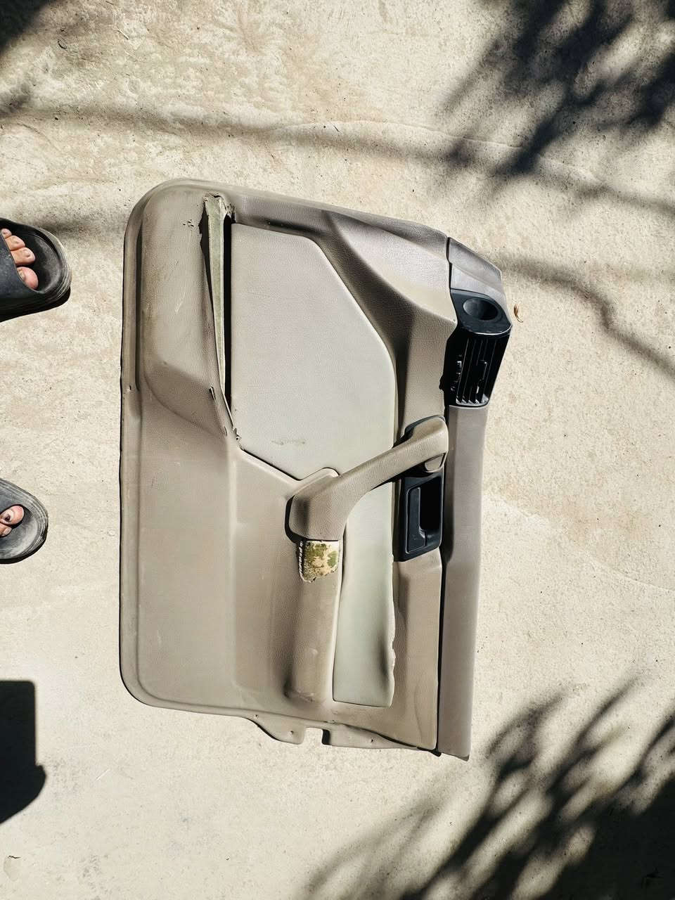 تخم بطاين مال ٥٠٠ للبيع 
نضاف حلوات عوزهن شويه ترتيب 
سعرهن ٢٥٠ الف 
مكاني نجف 
***********
