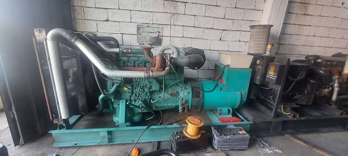 سلام عليكم مولده فالفو D10 بمب نوزل جديده 500 ساعه مشتغله شرط حمل =400 كيفي  العنوان اربيل صناعه شماليه يوجد توصيل جميع المحافظات 🚛🚛 *********** واتساب
