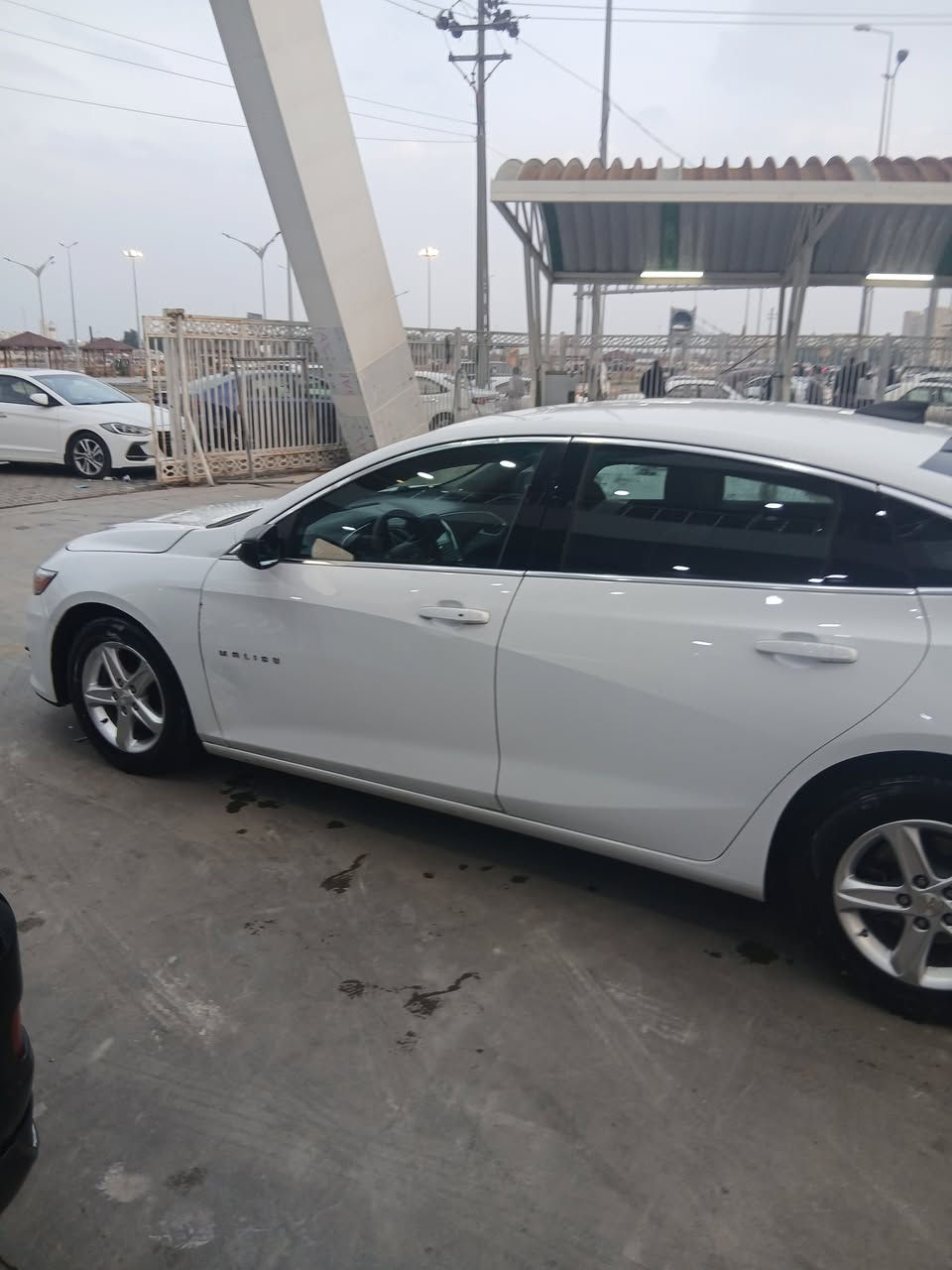 ماليبو مديل ٢٠٢٣ حره بدون رقم بأسمي 
بيها ٣ قطع تبديل والحادث موضح بالصور 
السعر ١١٠ وببها مجال 
***********
