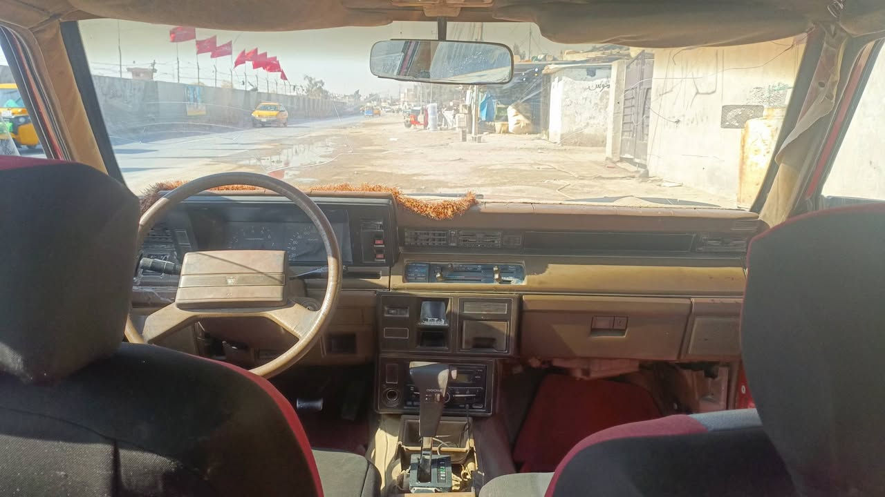 السلام عليكم سوبر 1984للبيع. مكينةففتي2500مكينة وكير خير من الله سيارة مكفولة من صبغ وضربة وكصة رقم بغداد نكليزي سنوية لل28 مكان سيارة بغداد جسر ديالى لقديم سعر32وببيهة مجال بصيط***********ما متواجد عل نت.
