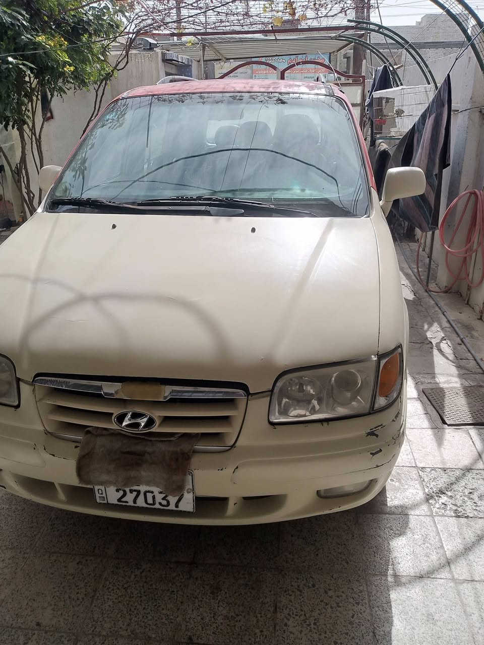 سياره تراجيت للبيع السعر ٦٠ ورقه الاتصال *********** مكاني بغداد
