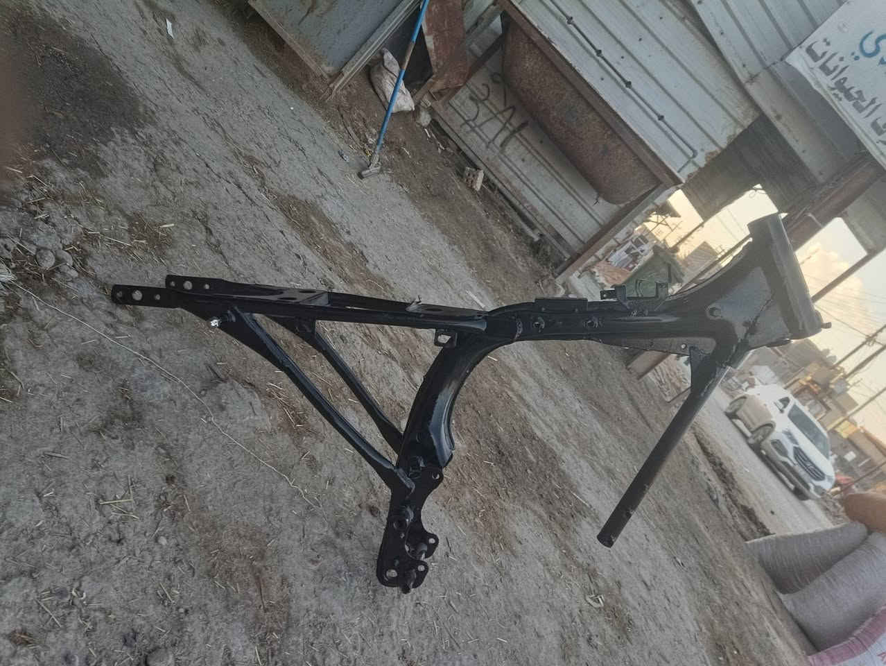 سلام عليكم شاصي البيع كلك نامه موديل 2014بي بليته سعره  120وبي مجال حك جيه مكاني بابل قضاء القاسم التواصل عله هذه الرقم ***********
