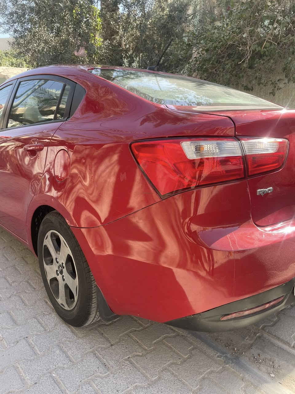 السلام عليكم
ريو موديل ١٧ امريكي محرك ١٦٠٠ 
حادث جاملغ خلفي صبغ فقط بدون دواخل 
(مشدود بيها محرك جديد  )
بسم ولد من بغداد 
كير محرك حدادية. تبريد كفالة ما بيها نقص 
امانة الله ورسولة سيارة جديدة بمعنة الكلمة 
رقم دهوك انكليزي (السعر ٨٦ بيها مجال قليل) 
مكاني كربلاء ***********
