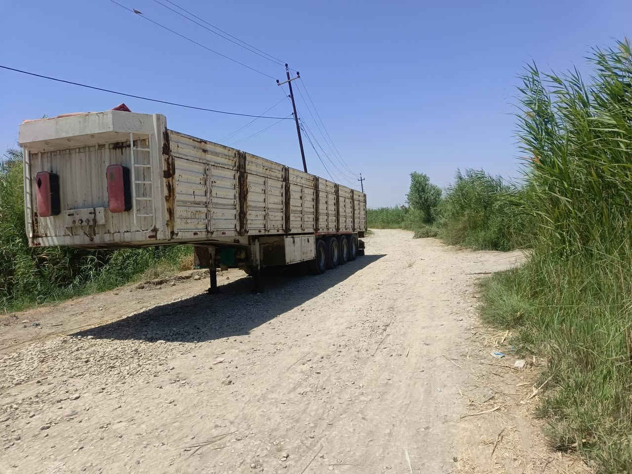 سلام عليكم عربانه حدادة الروعه موديل 2018مكفوله مجموعه صيني  14 طول 13/60  تايرات نص عمر سعر 155مجال قليل جماعت تعليقات سلبيه راح نزل عليكم بقوه
عنوان واسط عزيزيه ***********

