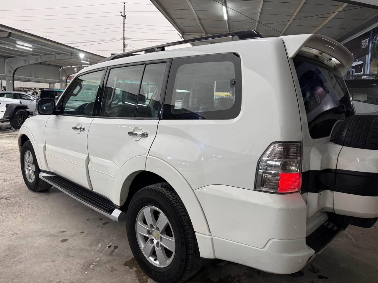 سيارةباجيرو محرك ٣٠٠٠مواسفات حبتور 
مكفوله سه نوي جديد بسمي سعر ١٣٧ ورقه بي مجال
مكان سليماني موبايل ***********
سه نه وي تازه به ناو خومانه وه يه 
مواسفات فول فول حبتور زورتازه يه 
گيرومه مينه و ده بل اكسل به شه رت 
٣رزكوشن تبريد مركزي ده بل اكسل 
تاخم تايه تازه دواو بيش تازه تون كراوه ته وه 
مه كينه ٣٠٠٠ بيشو دواوه ي كراوه به ٢٠١٥ 
سعري ١٣٧ گه لاو معامله شوين سليماني 
موبايل *********** السليمانية, العراق
