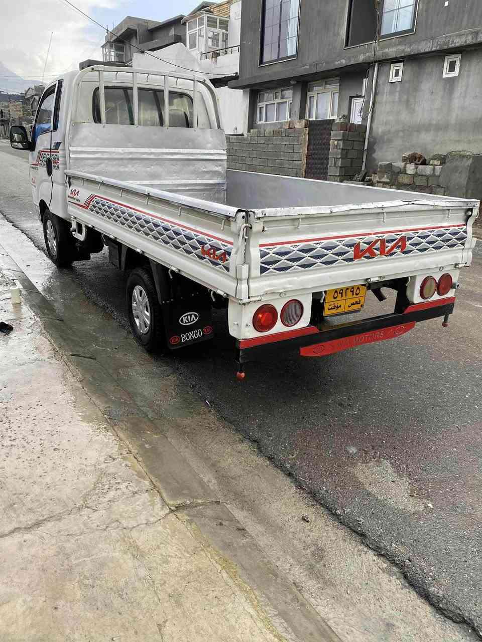 سەرەتا بەناوی خوا  کەیا  مۆدیل 2015ی ساخ بی بۆیاخ مەنەفیست ئەسڵی  حەجمی 2700 مەکینەو گیرو ئەکسلئ بەشەر هیچ نەقوستانیە کی تیدا نیە سەحر 80$ وەرەقەو تۆزیک مەجال       (***********)(***********) سوران, أربيل
