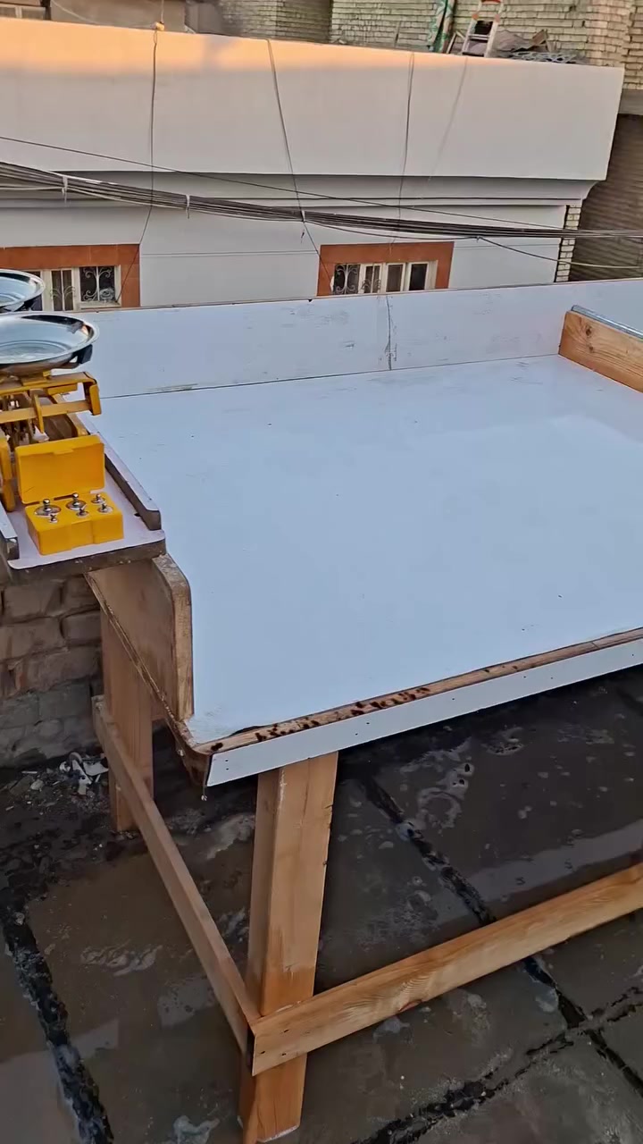 غراض فرن للبيع
عرباين ثنين ٦٠×٨٠ حديد مغلون 
تسكا صمون خشب هو والميزان 
تسكا حديد معجنات 
عارضه صواني طول مترتين 
ميز دخل 
رقم:*********** اتصال فقط فقط  المو شراي لا يتصل 
العنوان _بغداد
