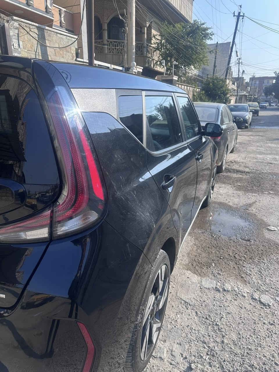 السلام عليكم كيا صول 2023 جيتي لاين فول مواصفات لون اسود حادث جاملغ سايق مبدل وبارد بنيد وبارد جاملغ ثاني مكانها بغداد جديده 155 
***********
