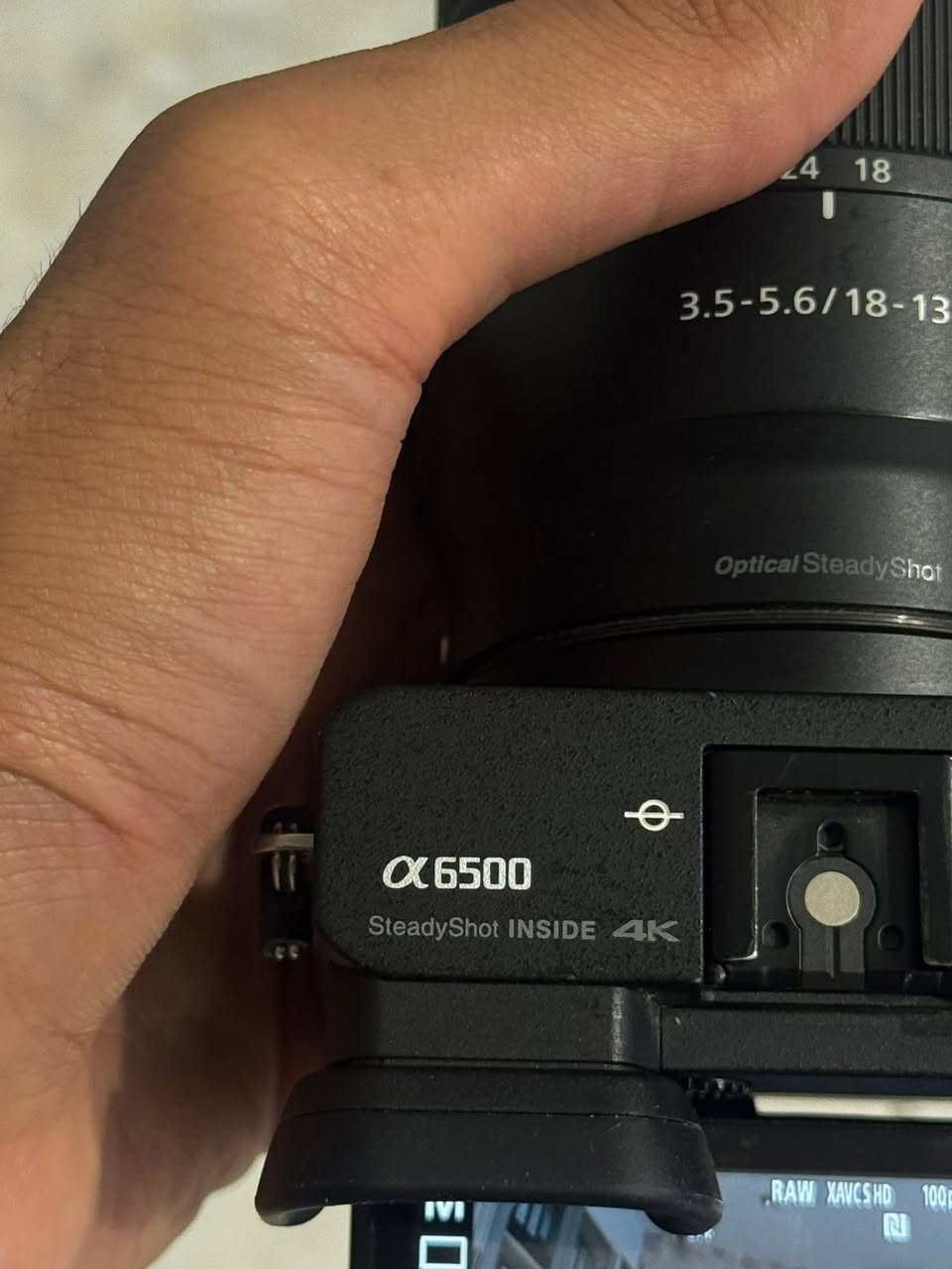 📸 للبيع كاميرا Sony A6500 بحالة ممتازة جداً

الكاميرا نظيفة جداً واستعمال محافظ، شتر فقط 8 آلاف يعني استخدام قليل جداً.
تجي ويا عدسة Sony 18-135mm الأصلية، عدسة ممتازة للتصوير والفيديو والسفر والمناسبات، زوم قوي وجودة حلوة.

✅ Sony A6500
✅ شتر 8K فقط
✅ عدسة 18-135mm
✅ نظيفة جداً
✅ مناسبة للتصوير الاحترافي، الفيديو، المناسبات، السفر، وصناعة المحتوى
✅ فوكس سريع وجودة Sony المعروفة

الكاميرا جاهزة للاستخدام وما تحتاج أي شي.
السعر: اعلى سعر


**إذا كنت صاحب هذا الإعلان وتريد حذفه لأي سبب، رجاءا أرسل رسالة إلى الدعم الفني**