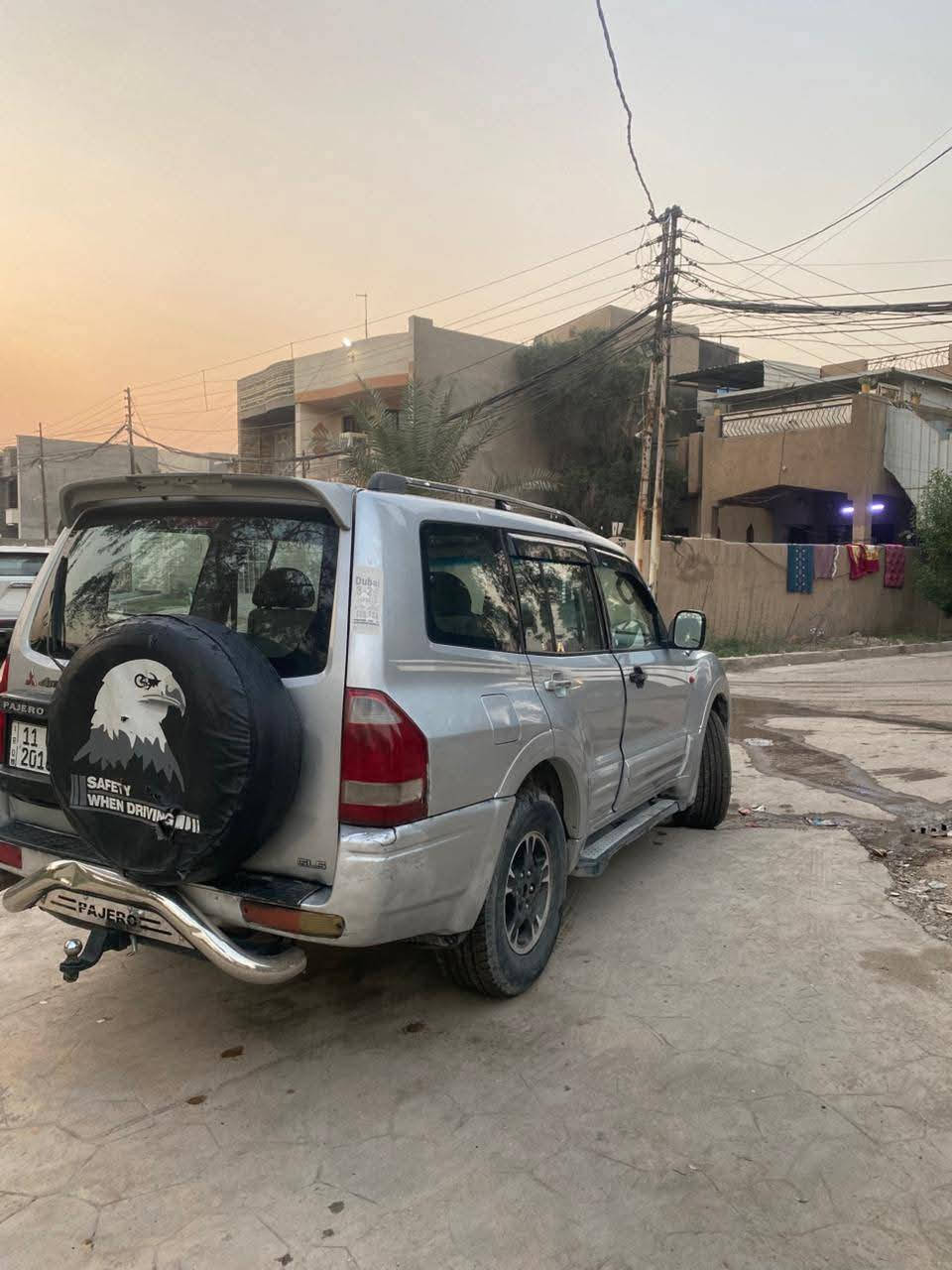 السعر 79$
باجيرو خليجي بلادي  2002 مكينه 3000
 كير محرك تبريد بلادي
السياره مكفوله بدون ضربه فقط رش شبر جاملق السايق
الموقع : بغداد ابي غريب -شارع الزيتون 
للتواصل واتساب : ***********  -  ***********
