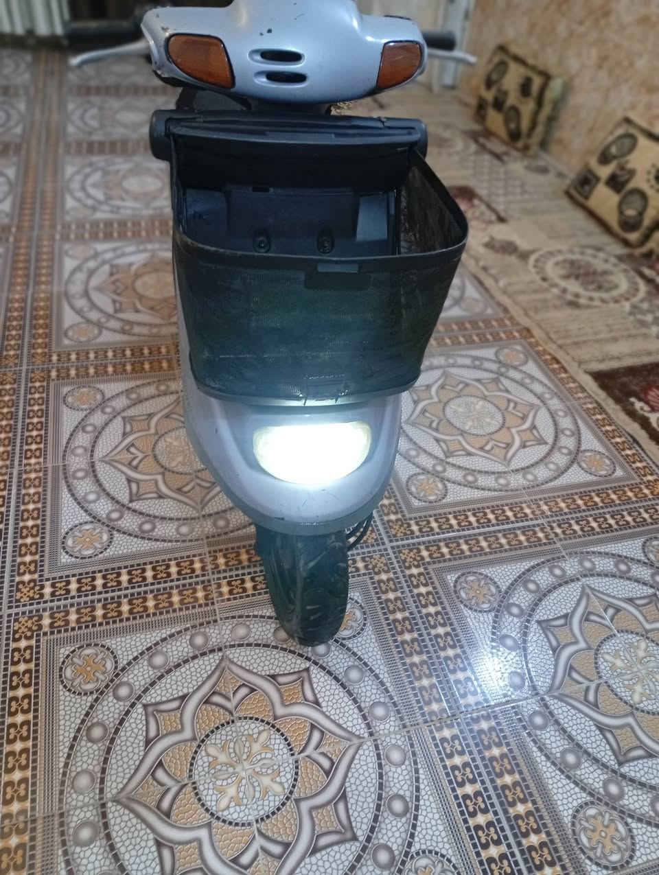 السلام عليكم دراجه منغولي للبيع دراجه نضيمه ومحرك نضيف ما مفتوح دراجه شوفت عينك مكان كربلاء الحر سعر 600 وبيه مجال للشراي
***********
