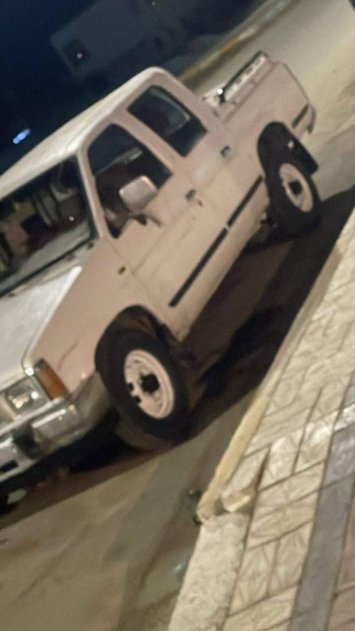 السلام عليكم
نيسان دبل قماره موديل 1991 مكينه وكير بلاد شرعي بل دوايه مكان السياره ناصريه السعر 28 وبيها مجال للإستفسار اتصل على الرقم ***********
