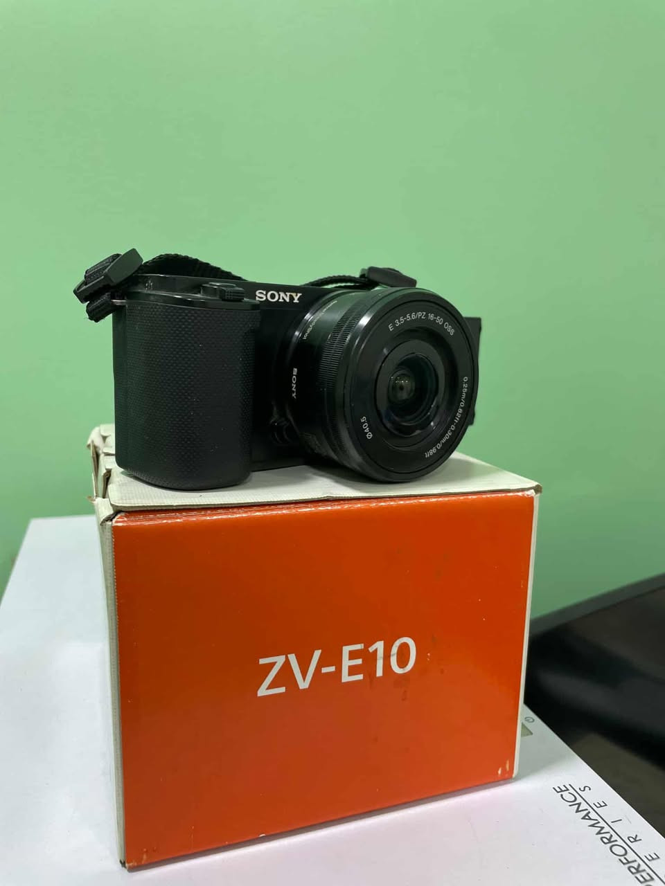 للبيع كامرا سوني zv10
مستخدم قليل معروفه موصفاتها 
مع بطاريتين سعر 700 الف


**إذا كنت صاحب هذا الإعلان وتريد حذفه لأي سبب، رجاءا أرسل رسالة إلى الدعم الفني**