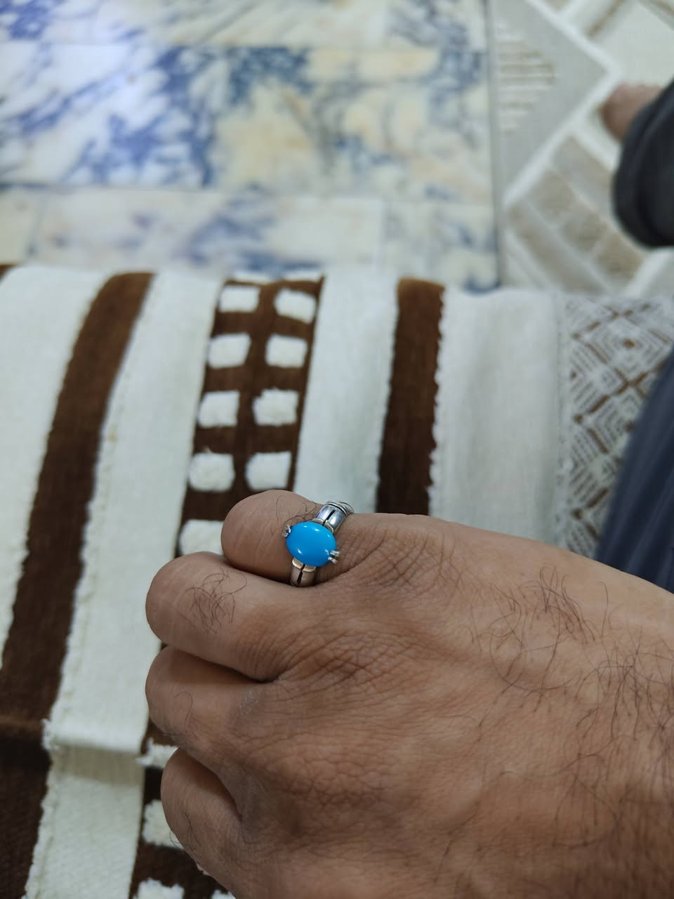السلام عليكم متاح سينائي تحفة التحف مكاني كربلاء للتواصل عبر واتساب /***********/
