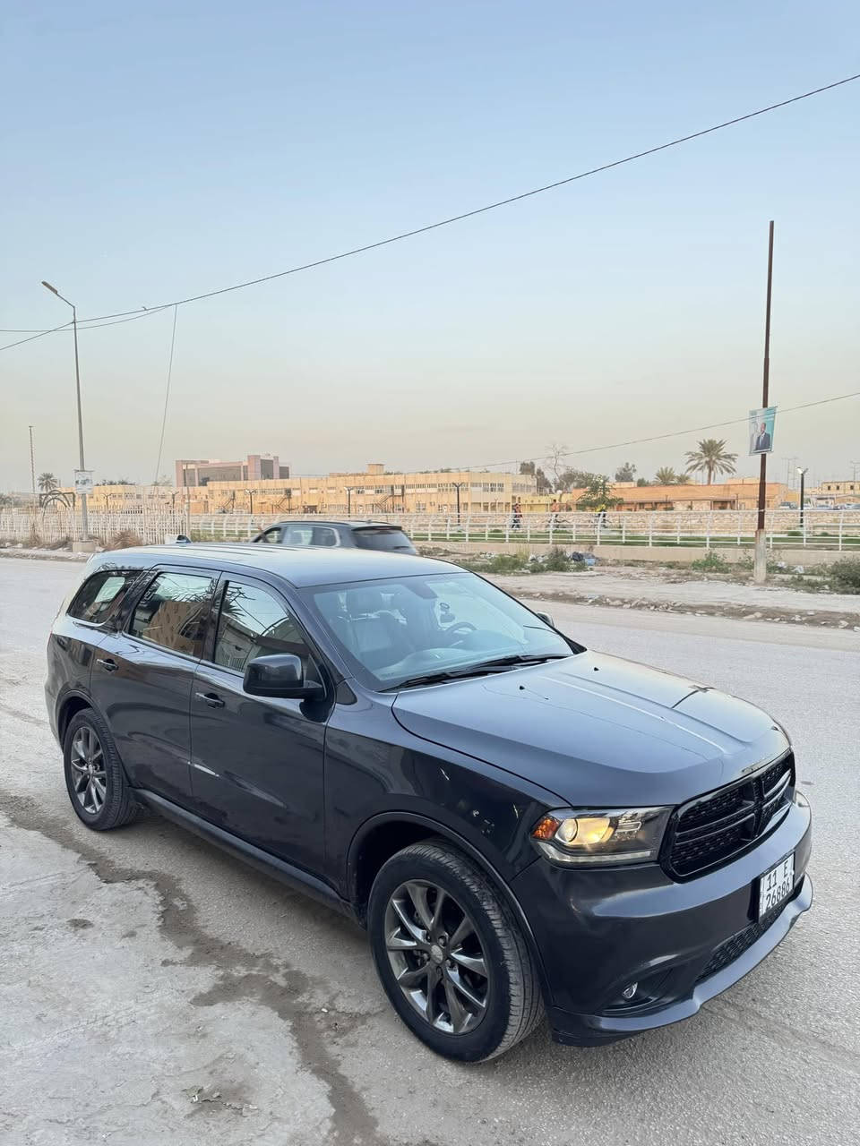 السلام عليكم 
للبيع دورنكو 2015
3600  v6
فوول مواصفات فقط فتحة مابيها
ماشية 100 m
غير حادثها مكفولة حتى من البارد 
بدون ايرباك
رقمها بغداد بأسمي 
سنوية وهزة جديدة
سعرها 185 ومناسبة السيارة وجديدة حيل 
مكانها بالحلة
***********
