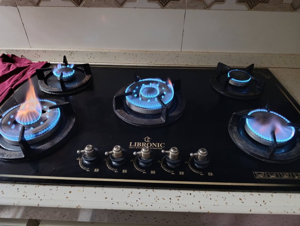 يالله طباخ بلتن نظافه 90% السعر 60 الف وبالعافيه ليكون من نصيبه للأستفسار الاتصال على الرقم 
***********
