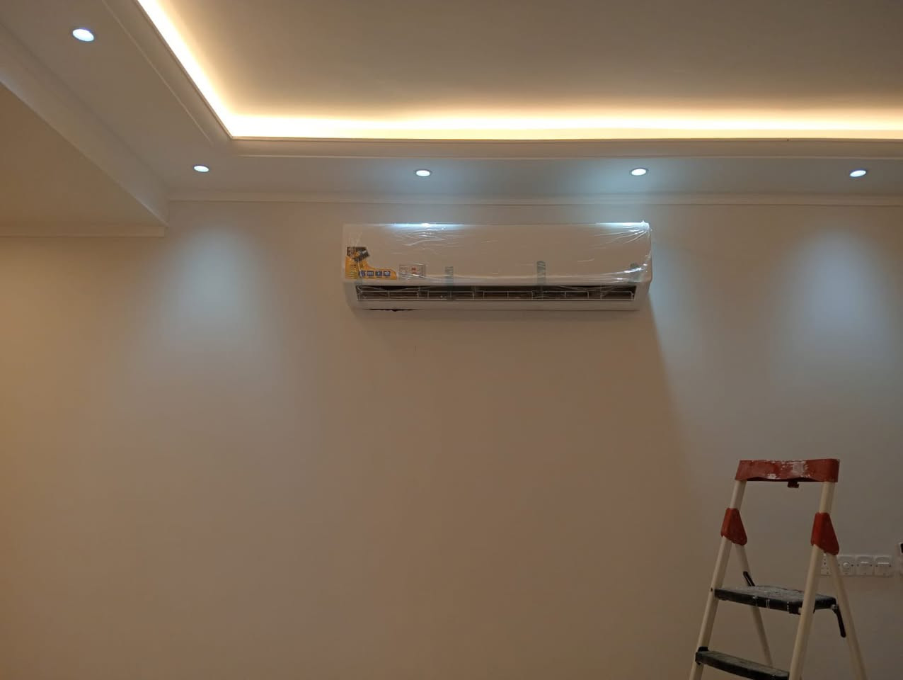 :

السلام عليكم
تم بحمد الله إنجاز عمل اليوم،
نصب سبالت في منطقة الدورة.
نسأل الله التوفيق والرزق الحلال للجميع

ابو علي ***********
***********
