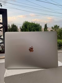 ماك بوك برو ٢٠١٧ • ١٦ جيجا رام • بطارية بحاجة صيانة