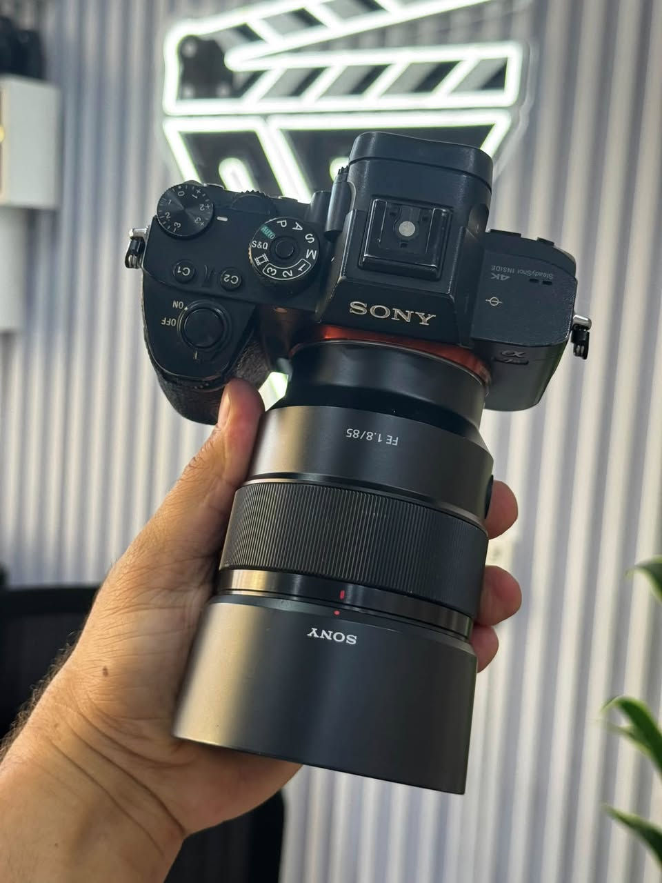 #daste_dw_مستعمل
——————————
#Sony a7r III lens sony 85mm f1.8
Clean 85%
Shutter 122k
مليون و 750


**إذا كنت صاحب هذا الإعلان وتريد حذفه لأي سبب، رجاءا أرسل رسالة إلى الدعم الفني**