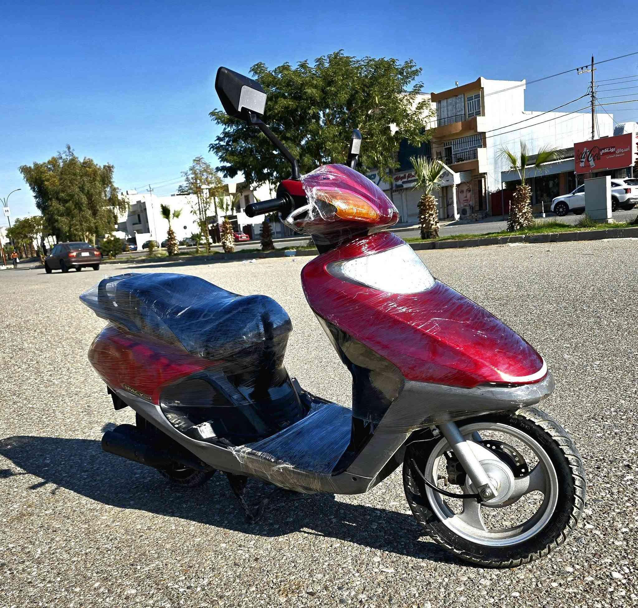 سلام عليكم ورحمة
دراجة ياباني سبايسي للبيع شرط مابي اي عيب السعر 500
رقم مبايل / ***********
