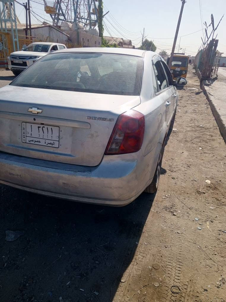 اوبترا 2009 خليجي رقم بصرة سنوية ساقطة 
كير جديد تبريد شغال محرك بي تبخير 
السيارة جاردة بيهة بارد جاملغ خلف السائق
سعر 43 مكان الحرية بغداد, العراق


**إذا كنت صاحب هذا الإعلان وتريد حذفه لأي سبب، رجاءا أرسل رسالة إلى الدعم الفني**