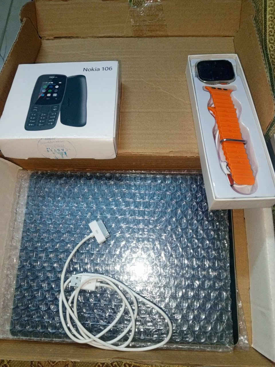 ايباد مع ساعه السعر  70 بي مجال  تلفون نوكيه 20 الف 
طباخ شغال كله بس محتاج تنظيف السعر 50 بغداد الكرخ 
رقمي  ***********
