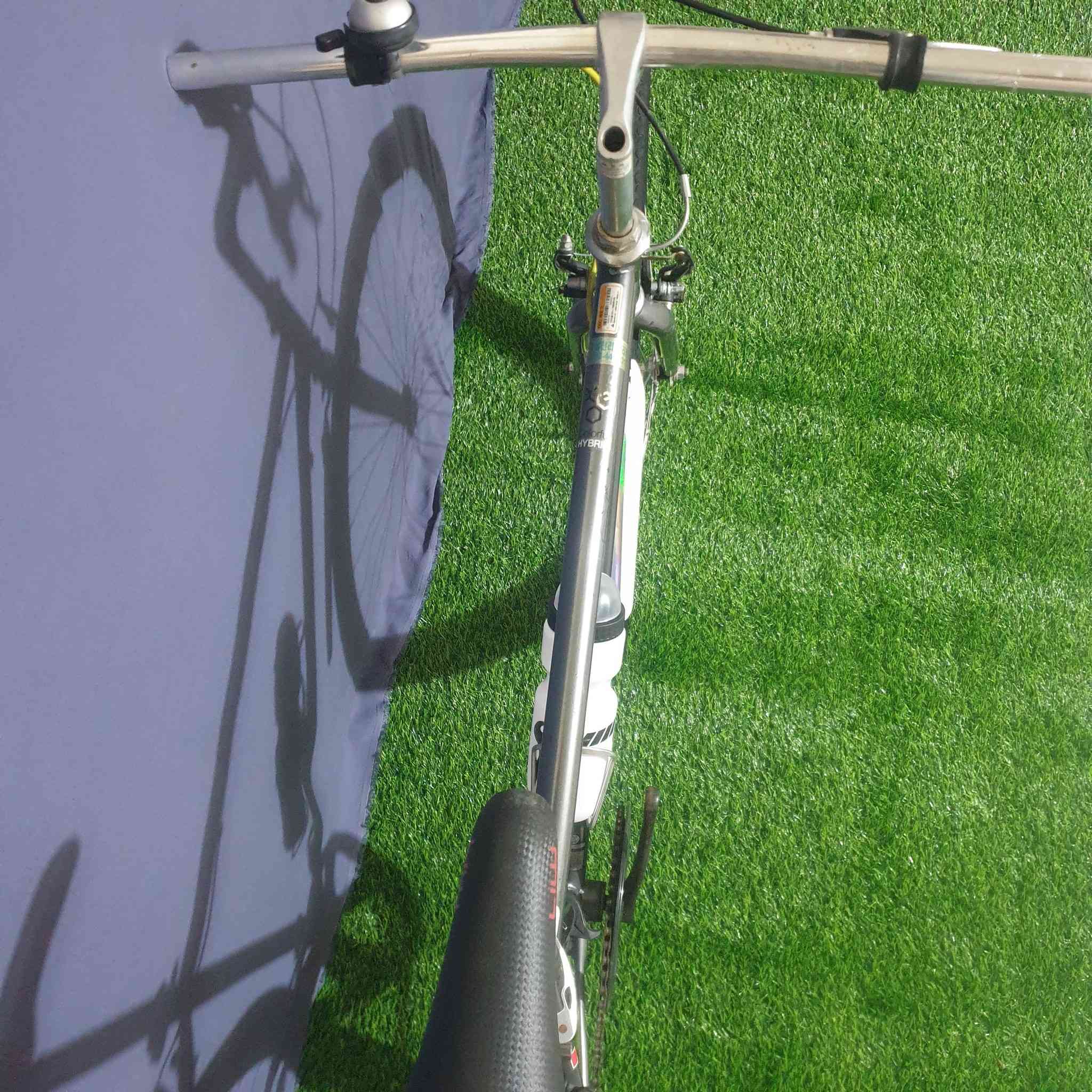 بايك رياضي موديل 700C 
حجم 28
اصلي باله كسر حاويه 
غير مستخدم بالعراق
جاهز بدون اي نقص 
الحاله نظيف
الكير (7) نمره شيمانو اصلي  
السعر 110الف ويوجد توصيل 
هاتف ***********
