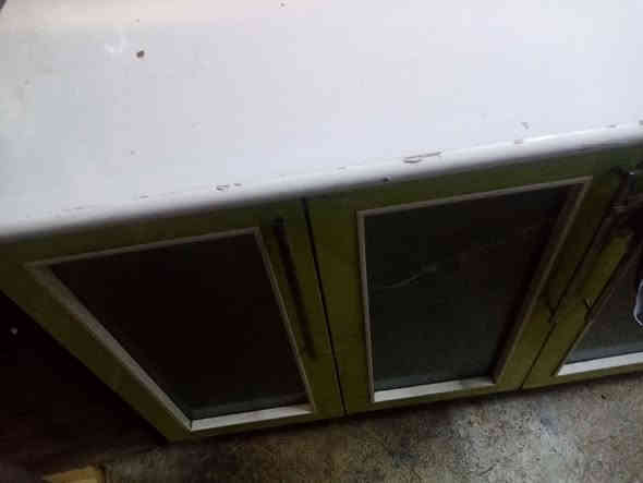 السلام عليكم ورحمة الله وبركاته
عندي كونتر للبيع اخو الجديد خشب سعرة ١٢٠الف وبيها مجال للطيبين مكاني كركوك وهذا رقمي ***********
