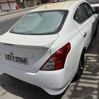 نيسان صني 2025 هندي ام البليته الزركه  سياره ماشيه 32 كفاله    ضمان شر...