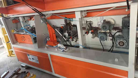 لاصقه 4مراحل  اوز قونيا. تركي 
2021موديل 
اربيل صناعه جنوبيه خلف شركه اوسكار فرع نجارين 
***********واتساب 
***********واتساب
