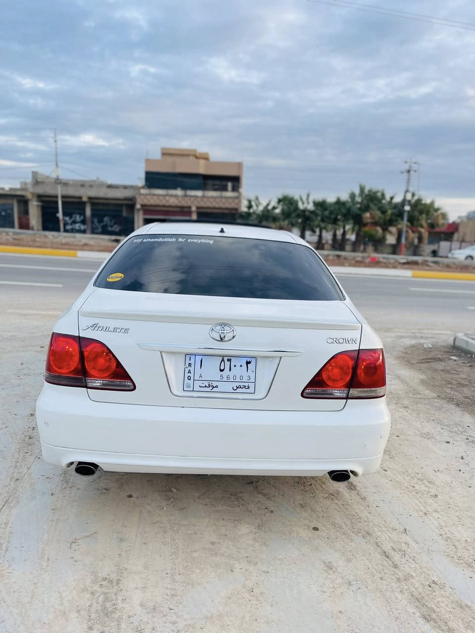 شا هينه 2005 مه  كينه 182 سلايت سي دووگمه سپؤرت
كا مل مه سروف كراوه بريك به سراوه تون دو  تؤله جوار ويل و تا يه ى نوي له ژيره كا مل  له حيه تؤ مسه  سه يا ره كه زؤر جوانه گيرو مه كينه به شه رت بى ده عم  بؤ نوقسا نى مه گه رى   ***********
