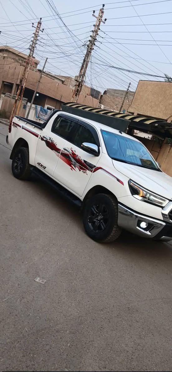 بيكم فور ويل ساز موديل 2022 رقم بغداد الدولي ماشيه 120 الف فول بصمه كشنات  تبريد جكات بنيد شاحن واير ليس مري شفط تخم تاير السونار داخل المنشور السعر 303 المكان بغداد مشتل ***********
