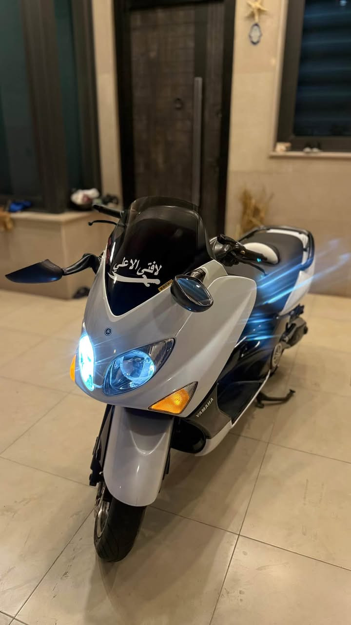 السلام عليكم
TMAX 2008 للبيع مرقم  رقم (انگليزي )♥️
الدراجه كفاله 
الدراجه نظيفه وما متعوبه ابد ابد بانزين محسن فقط  ومغلف الصفاح الدوسات  السبايدر والكش زوج تاير جديد زنون اشاير لد بيها جي بي اس بلادي يدات تدفئه راديتر مبدل مال 14 عليها ادامه كلاجات كامله الدراجه نظيفه الدراجه مال جناية 
المكان بغداد الحبيبيه 
للتواصل      ( ***********

