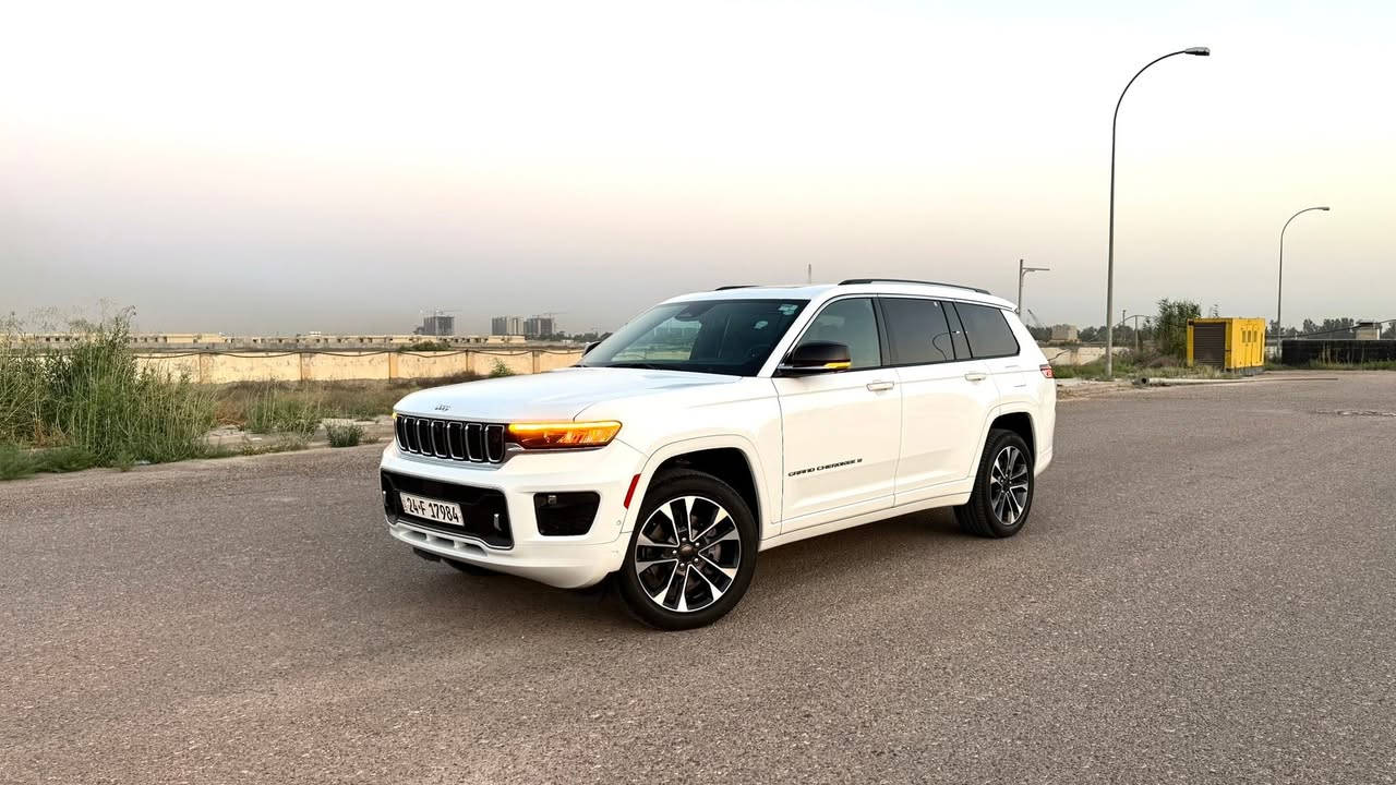 جيب كراند شيروكي اوفر لاند ٢٠٢١
فول الفول 
ممشى 46 الف فقط
نقصها شاشة الراكب فقط 
جديدة بالنايلون 
مكفوله من الصبغ ، التبديل التعديل او البارد
على حالة الوكالة 
حادثها حالوب خفيف كلش
وكله مرجع PDR 100% 
السياره مضمومه وحلوه 

***********
