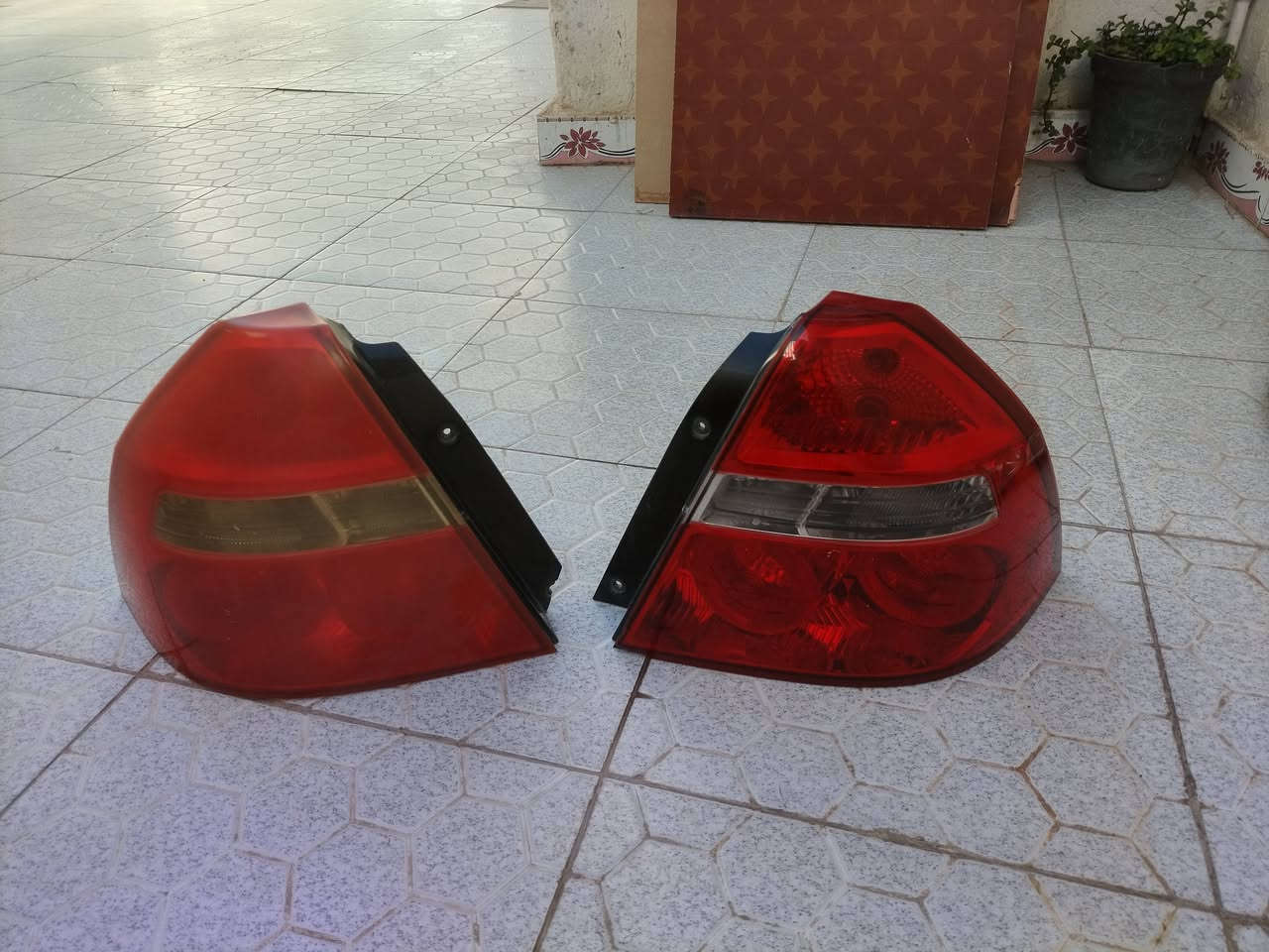 السلام عليكم غراض افيو للبيع مكان حله بكرلي للاستفسار على رقم ***********بك لا يتات وماصدات وشمسيات
