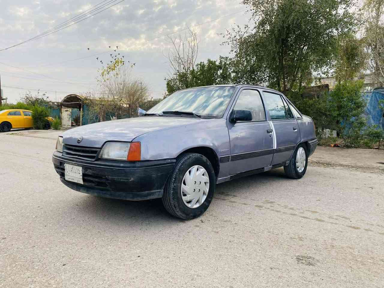 السلام عليكم اوبل كاديت حجم 1600 موديل 1991 رقم ديالى مشروع وطني شرط الوكاله والتحويل مكينه وكير بشرط صبغ عام جماليه بدون ضربه سياره جاهزه وجديده واحله من الصور للبيع فقط السعر 23 وبيهه مجال بسيط

العنوان كركوك دوميز

رقم الهاتف ***********
