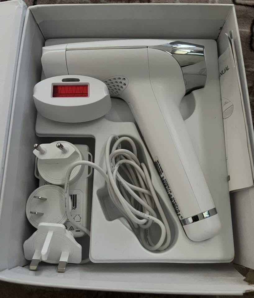 سلام عليكم ..
جهاز ليزر لازاله الشعر شركه بريطانيه 
نضيف استعمال قليل 
العنوان اربيل زانكو 92
 رقم للتواصل : ‭***********‬
