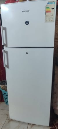 ثلاجه كبيرة • تحت الضمان • كوفة