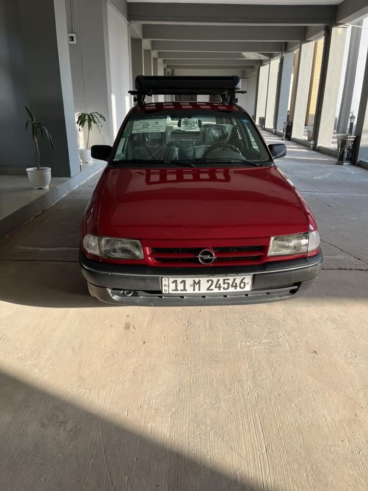 السلام عليكم رمضان كريم عليكم وبل موديل ٩٢رقم نكليزي هزه جديده كير محرك حاويه برغي مامفتوح بيهن  شعندك مراوس نزل و***********سعر ٥٠بيها مجال سياره مسستم كامل بل موصل صاحب سياره بغداد مكان السياره بغداد الزعفرانيه
