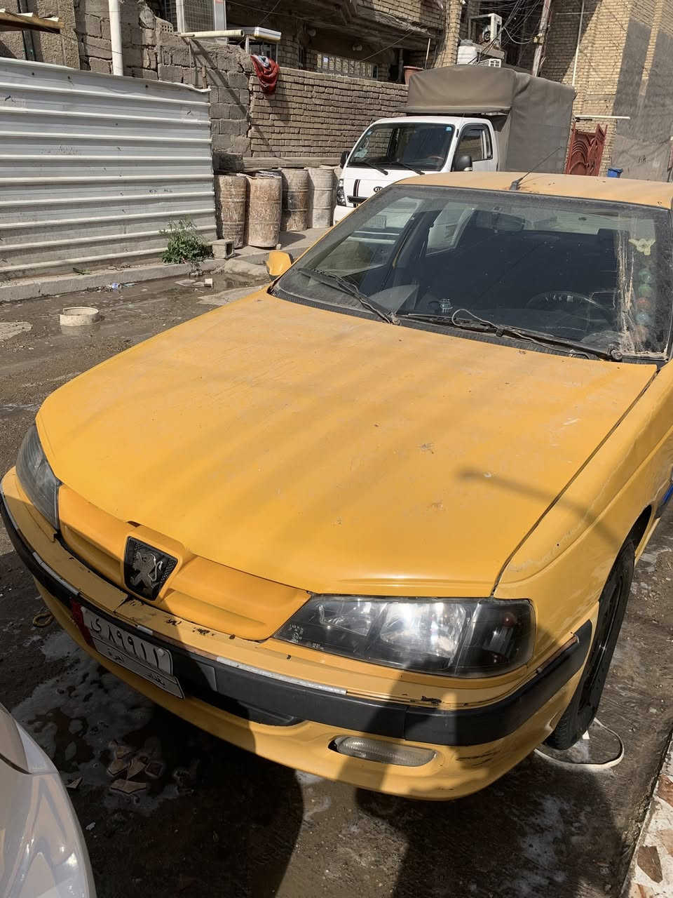 بيجو بارص 2013  
السيارة لأضربه لا صبغ بيها قطعه واحد البنيد  التبريد شغل الكهربائيات شغله السعر ٣٧وبيها مجال  العنوان بغداد الزعفرانية ***********
