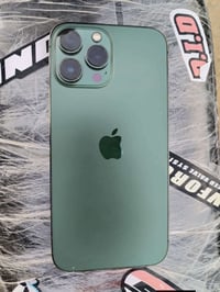 آيفون ١٣ برو • ٢٥٦ • العلم